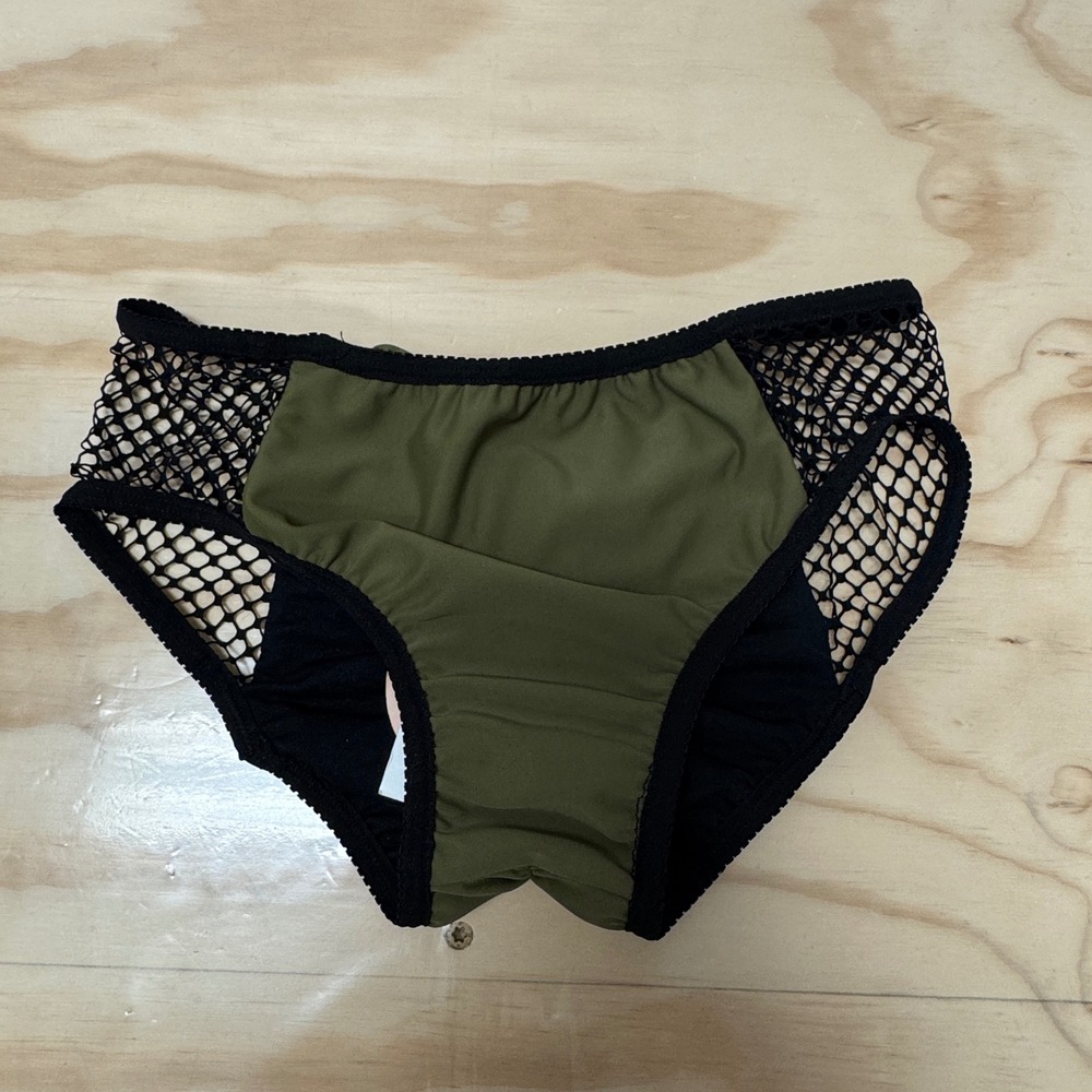 NWT 6 Shore Road Olive Green Black Mesh Ruched Back Bikini Bottom Medium